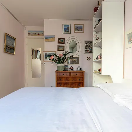 Veeve - Left-Bank Living Appartement